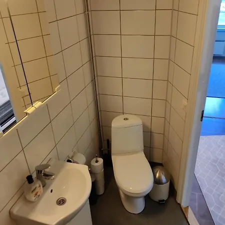2 Huonetta Ja Keittioe Toijalan Rautatieasemalla , Vain 20Min Tampereelle Tai Haemeenlinnaan Toijala